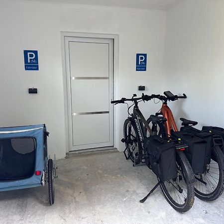 Ferienwohnung Am See Dillich - Eigener Garten - Ruhige Lage - Natur Vor Der Haustuer Borken  Bagian luar foto
